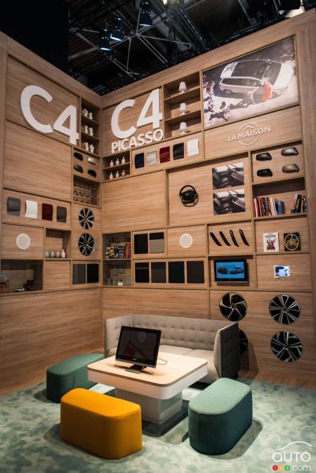Paris 2016 : Citroën Focus on Design in its Kiosk at 2016 Paris Motor Show